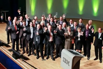 DATAGROUP erhält IBM BestSeller Award Bild: DATAGROUP erhält IBM BestSeller Award