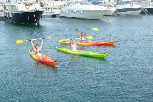 Spanisch Sprachschüler erleben den Segelsport in Valencia Bild: Spanisch Sprachschüler erleben den Segelsport in Valencia