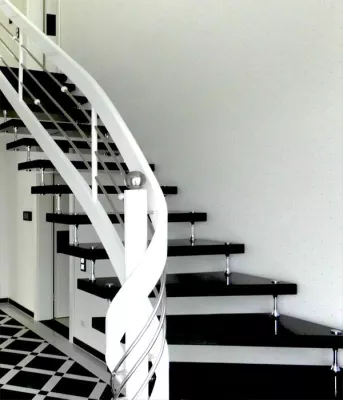 Bild: Granittreppen für ein angenehmes Wohngefühl mit enormer Nachhaltigkeit