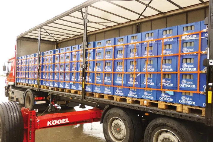 Bild: Kögel ist einer der ersten Trailerhersteller mit Zertifikat nach Daimler-Richtlinie 9.5 Ausgabe 2014