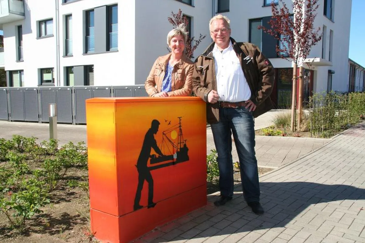 Machen Glinde bunter: Tischlermeister Peter Fischer und Anke Pohlmann, Stadtverwaltung Glinde