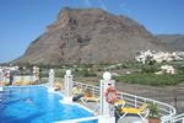 Bild: Grün wie zuvor: die Kanareninsel La Gomera