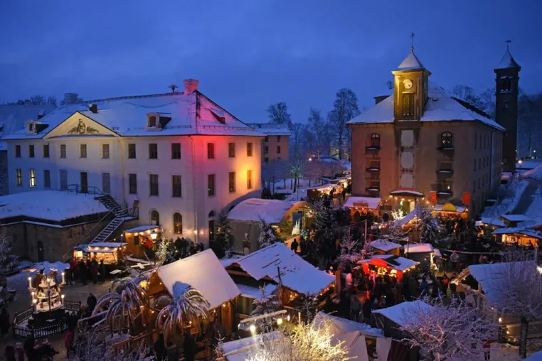 Bild: Abseits vom Trubel: Adventszauber im Elbsandsteingebirge