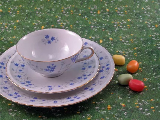 Geschenkidee mit Charme und Tradition - Mit Sammeltassen überraschen Bild: Geschenkidee mit Charme und Tradition - Mit Sammeltassen überraschen