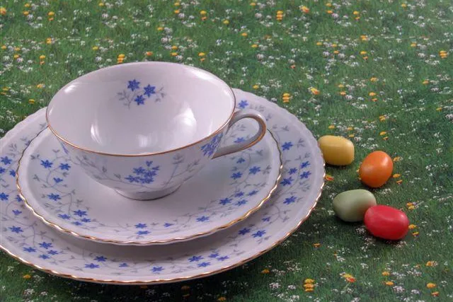 Geschenkidee mit Charme und Tradition - Mit Sammeltassen überraschen Bild: Geschenkidee mit Charme und Tradition - Mit Sammeltassen überraschen