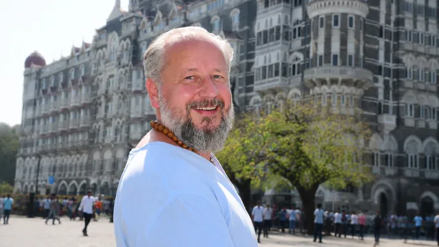 Wer ist Martin Deisenhofer, Mitgründer von SOMO Naturwaren Manufaktur e.U.? Bild: Wer ist Martin Deisenhofer, Mitgründer von SOMO Naturwaren Manufaktur e.U.?