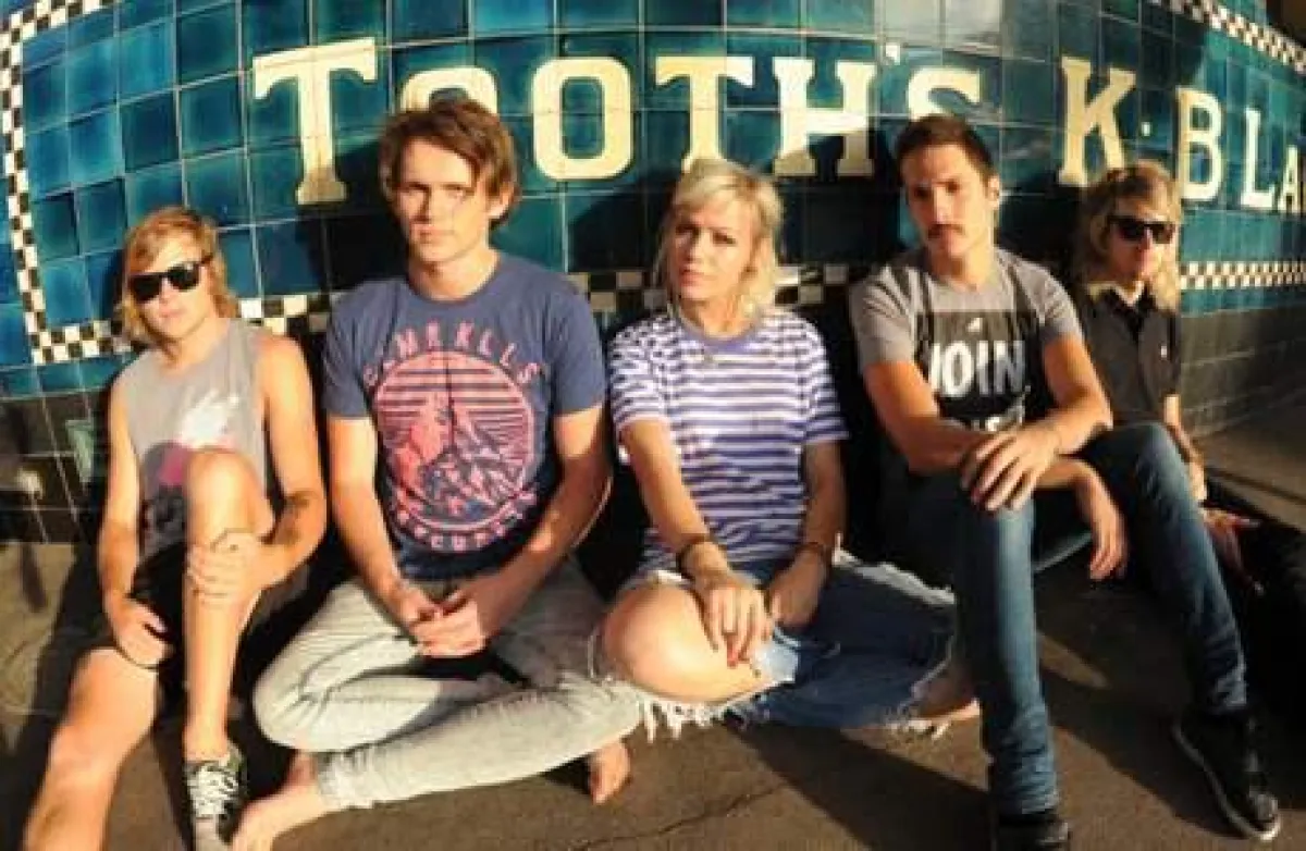 Tonight Alive