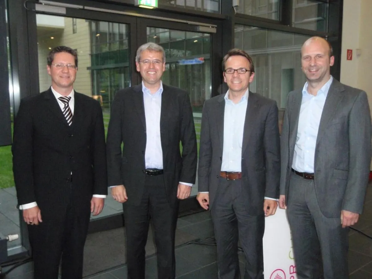 v. l. n. r.: Torsten Panzer, Dr. Holger Schmidt, Carsten Nillies und Philip Mohr