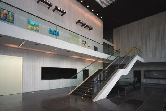 Bild: Kulturziegel mit einer Innenarchitektur aus Sichtbeton