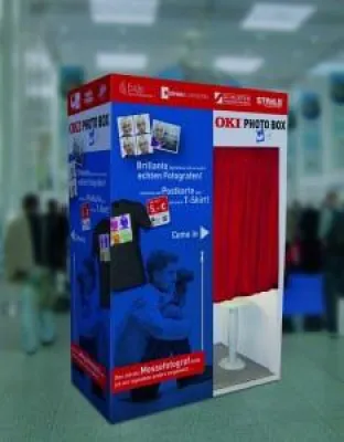 Bild: OKI@photokina 2012