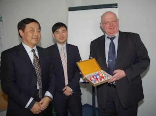 Bild: Hochrangige Delegation aus China zu Gast bei ABAS