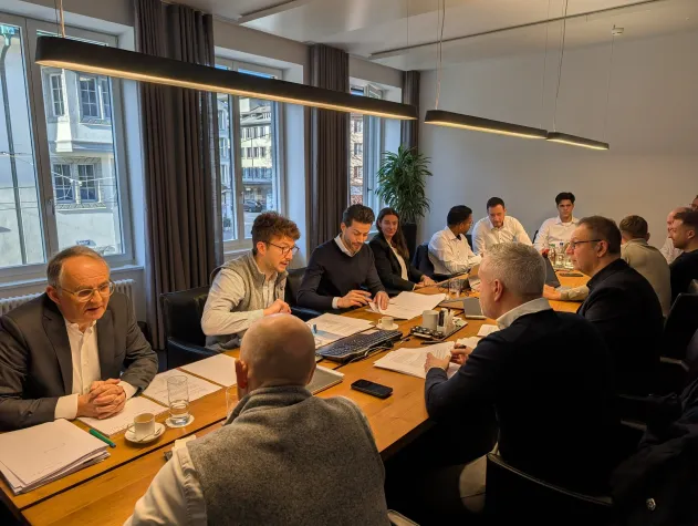 Bild: Healthcare Holding Schweiz erwirbt Anteil an Alpin Orthodontics  