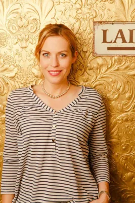 Bild: Jule Gölsdorf & Tim Boltz: Harn aber herzlich - Alles über ein dringendes Bedürfnis