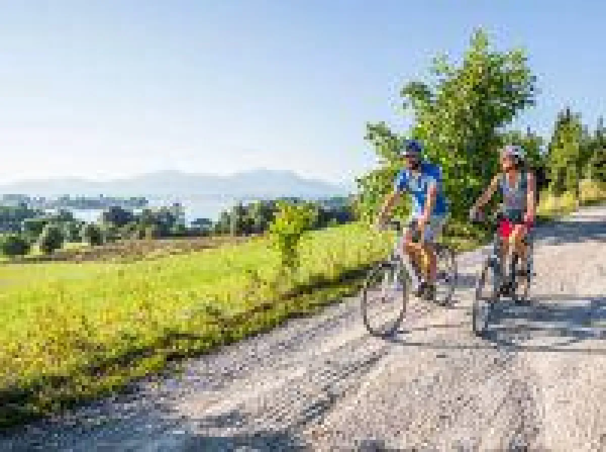E-Bike-Tour am Chiemsee © Chiemgau Tourismus e.V.