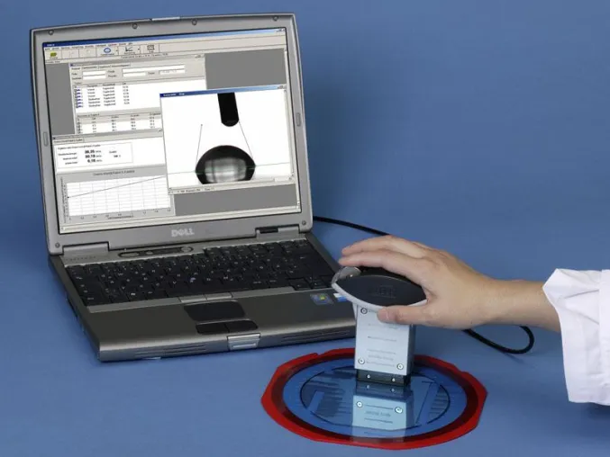 Bild: MobileDrop: Contact angle measurement – quick and portable
