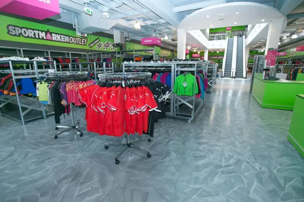 Österreichs größtes Outlet für Sportartikel eröffnet in Wien Bild: Österreichs größtes Outlet für Sportartikel eröffnet in Wien