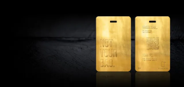 Bild: Der exklusivste Reisegepäck-Anhänger der Welt. EVERTAG startet mit purem Gold in den Reisemarkt.