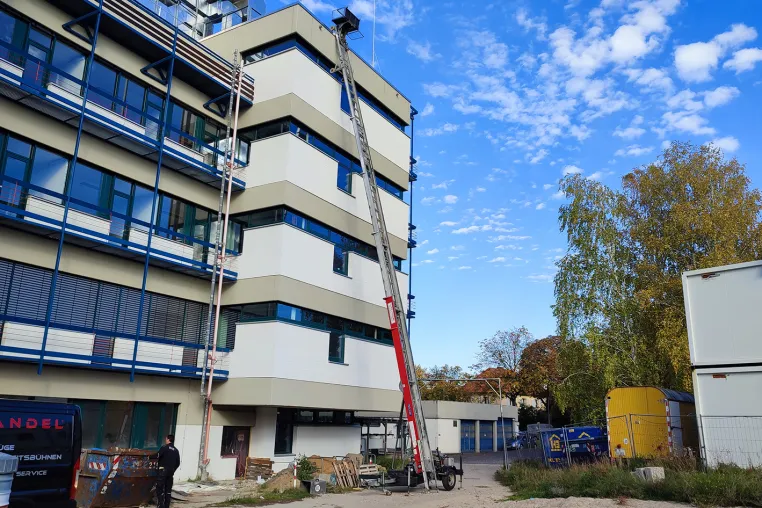 MAC Handel & Vermietung – Einen professionellen Schrägaufzug für mehr Sicherheit mieten Bild: MAC Handel & Vermietung – Einen professionellen Schrägaufzug für mehr Sicherheit mieten