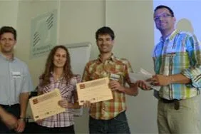 Bild: Best Student Paper Award geht an Alfredo Lopez vom Software Comeptence Center Hagenberg!