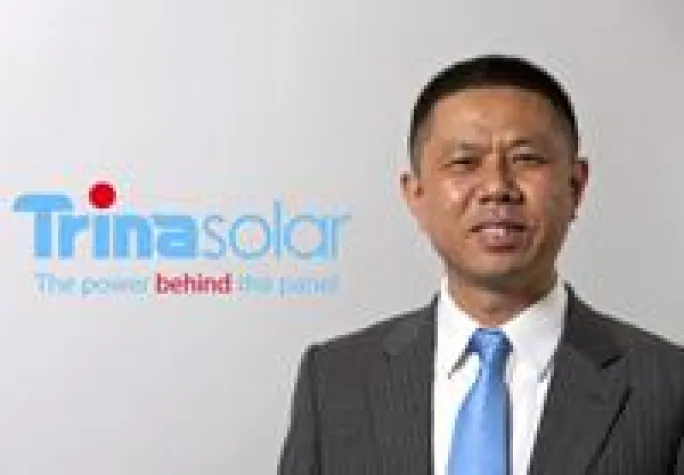 Bild: Trina Solar: Jifan Gao mit Solar Industry Award 2012 ausgezeichnet