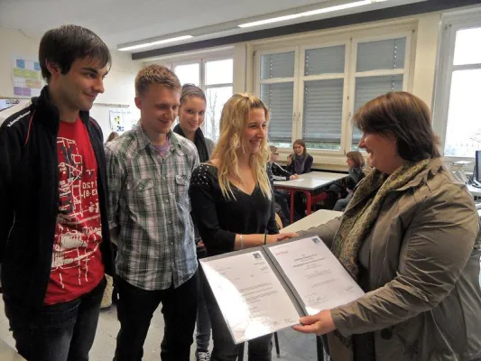 Bild: Unternehmer holen sich Aus- und Weiterbildungskompetenz der Eckert Schulen ins Haus