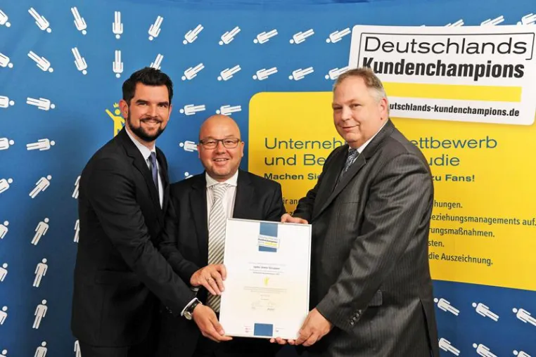 Bild: opta data zum fünften Mal „Kundenchampion“