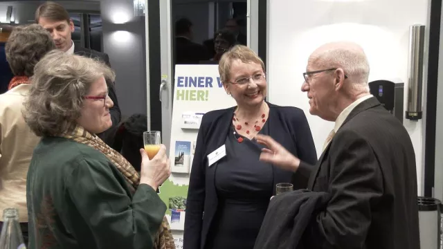 Fünf Experten packen es an: Netzwerkabend mit vielen Tipps für Unternehmen Bild: Fünf Experten packen es an: Netzwerkabend mit vielen Tipps für Unternehmen