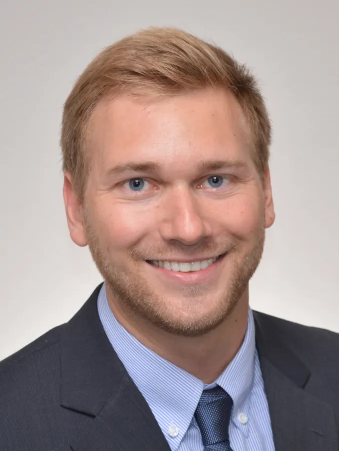 Mag. Fabian Sonntagbauer ist Wirtschaftsjurist in Bangkok.