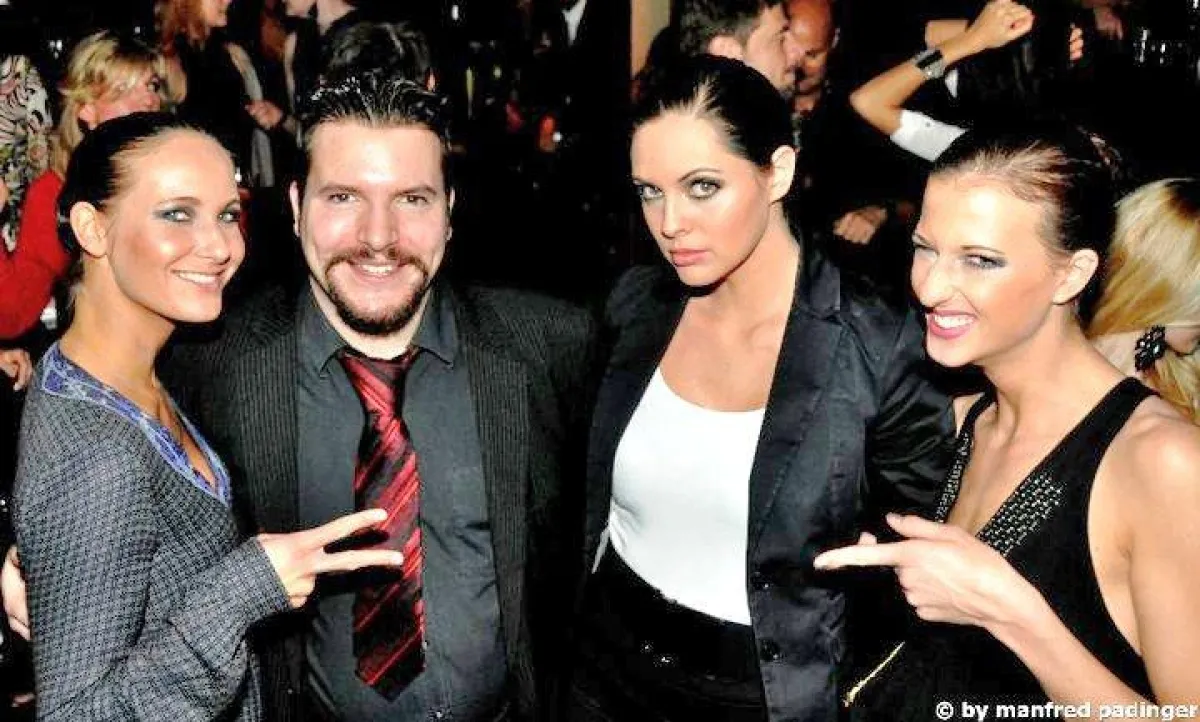 Der erfolgreiche Modelmanager Dominik Wachta von Jademodels