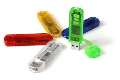 Der USB-Stick als effektiver Werbeartikel zu Weihnachten Bild: Der USB-Stick als effektiver Werbeartikel zu Weihnachten