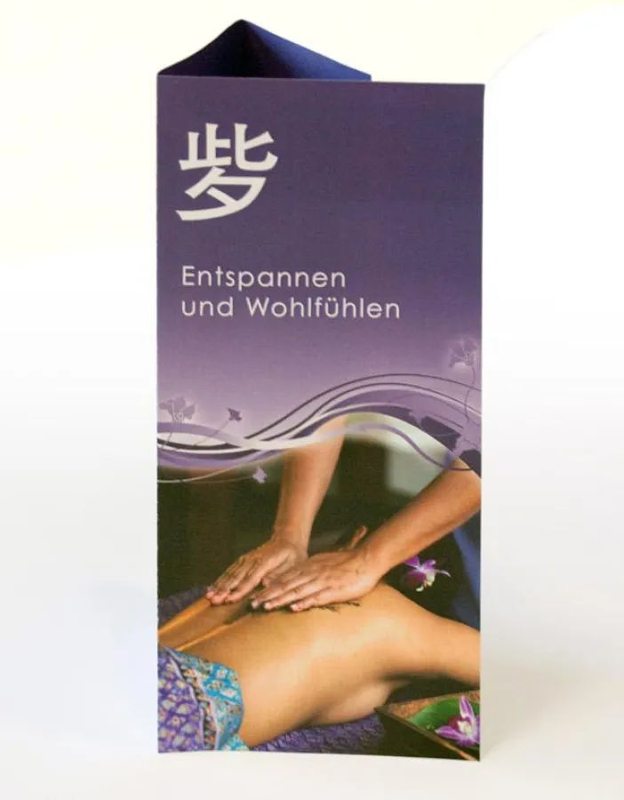 Flyer und Faltblätter sind als Komplettprogramm im 24h-Express-Druck Service verfübar. Dieser Service gilt auch für exklusive Papiersorten.