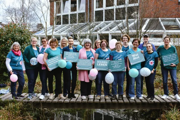 Zweifach ausgezeichnet: Shine a light AWARD und Publikumspreis für das FSH-Netzwerk „Leben mit Metastasen“ Bild: Zweifach ausgezeichnet: Shine a light AWARD und Publikumspreis für das FSH-Netzwerk „Leben mit Metastasen“