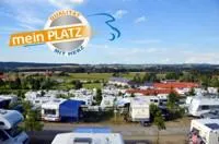 Bild: Camper wollen Topkomfort mit „Familienanschluss“