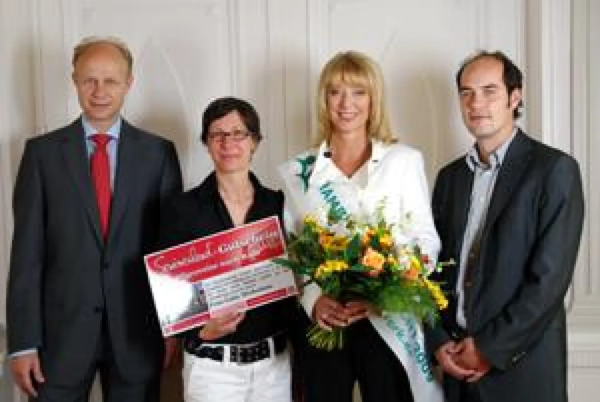 Gruppenfoto (v.l.n.r.) Herr Heinemann, Frau Linden, Gaby M., Herr Struve