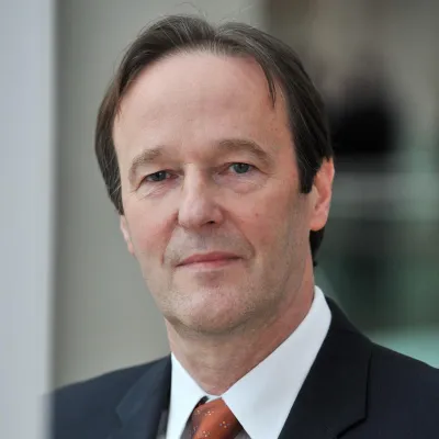 Bild: Dr. Thomas Papke unterstützt als Beirat die eldorado GmbH