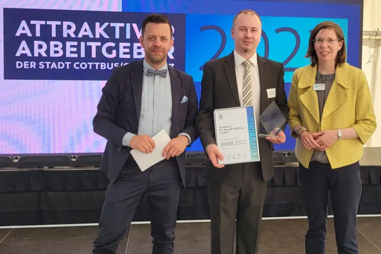 Bild: Lausitzer BHKW Hersteller gewinnt Auszeichnung "ATTRAKTIVER ARBEITGEBER DER STADT COTTBUS 2022"