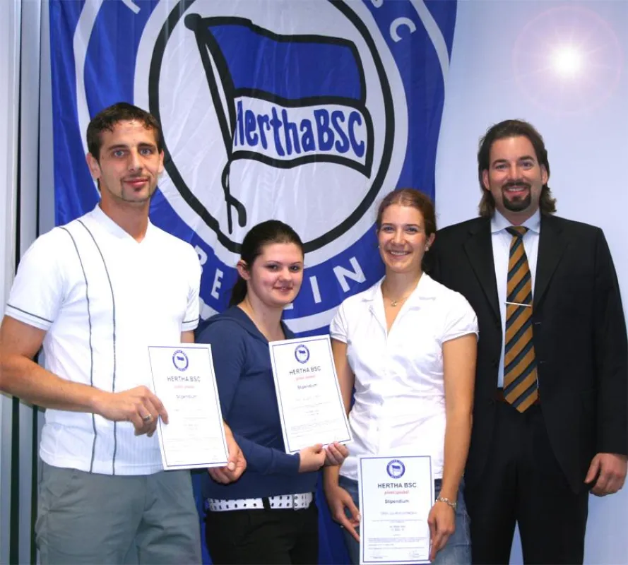 v.l.n.r.: Michael Holzhausen, Jessica Dittrich, Silvana Sommerfeld, Oliver Stollorcz