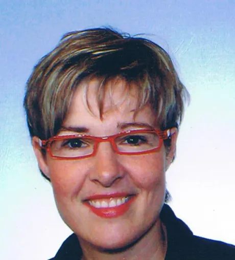 Bild: Kerstin Gebel (Aktion Weihnachtswunschbaum) - nominiert als „Heldin des Alltags 2008“