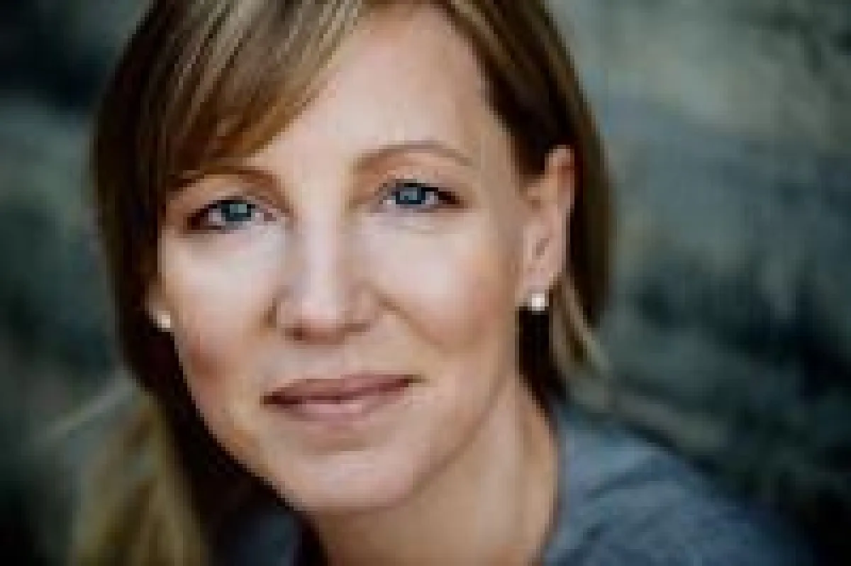 Autorin und Organisationsberaterin Christina Grubendorfer