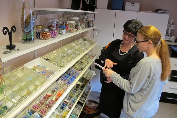 Schmuck und Deko aus dem „Elsternest“ – Accessoires mit persönlicher Note Bild: Schmuck und Deko aus dem „Elsternest“ – Accessoires mit persönlicher Note