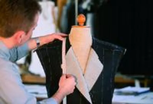 Bild: Maßanzug von der Stange? Gibt\'s