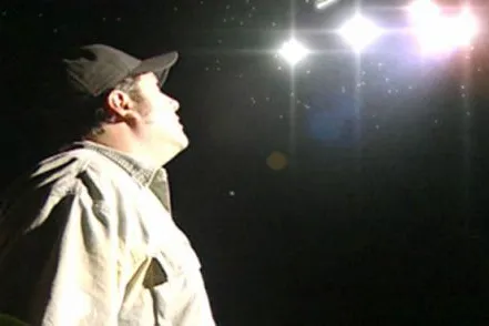 UFO-Erkunder aus der Kurpfalz: 'UFO'-Flares - Gehen die neuen UFOs von Spangdahlem in Rheinland-Pfalz aus? Bild: UFO-Erkunder aus der Kurpfalz: 'UFO'-Flares - Gehen die neuen UFOs von Spangdahlem in Rheinland-Pfalz aus?