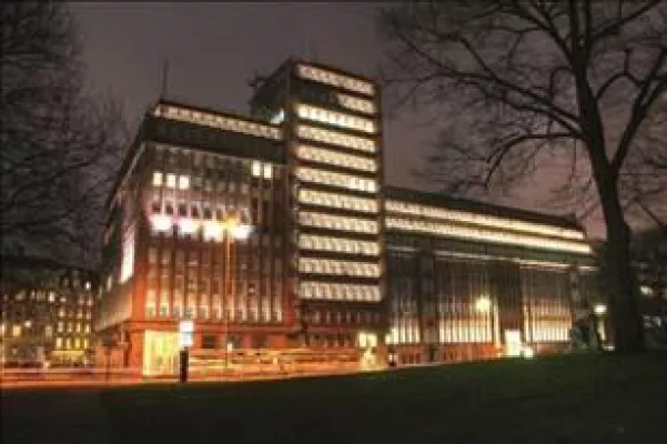 Savills vermittelt 826 m² Bürofläche an die APOprojekt GmbH & Co. KG Bild: Savills vermittelt 826 m² Bürofläche an die APOprojekt GmbH & Co. KG