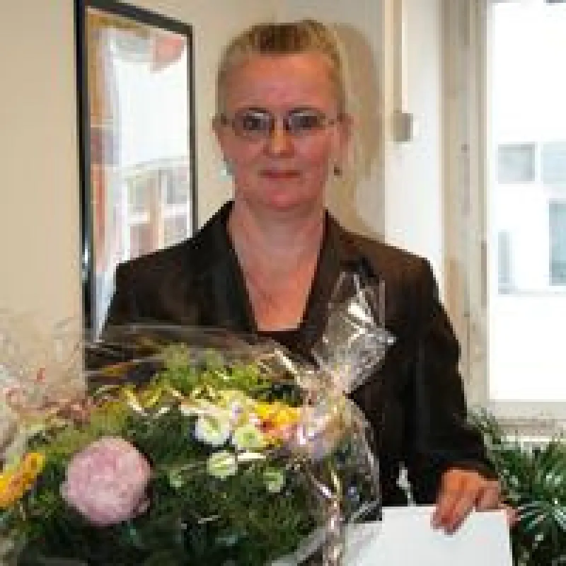 Personalleiterin Birgit Pitzius feiert 15-jähriges BALLY WULFF Jubiläum