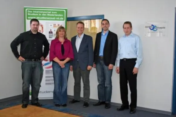 Bild: Schulverkürzung G8 und Bologna als Chance verstehen