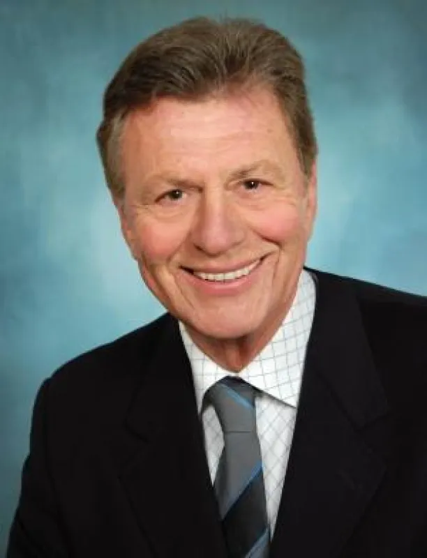 Hans Fischer, Verkaufs- und Managementtrainer. Spezialist für den Vertrieb von beratungsintensiven Produkten.
