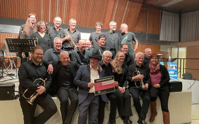 Bild: Erfolgreiches Benefizkonzert zugunsten der Lost Voices Stiftung in Mainz-Kostheim