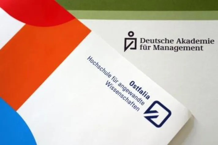 Bild: Wissenschaftliche Anerkennung Fernlehrgang Sozialmanagement