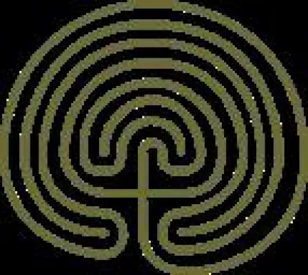 Bild: Event - „Geordnetes Chaos im Labyrinth“ am Palmsonntag im Hinterhofsalon Köln