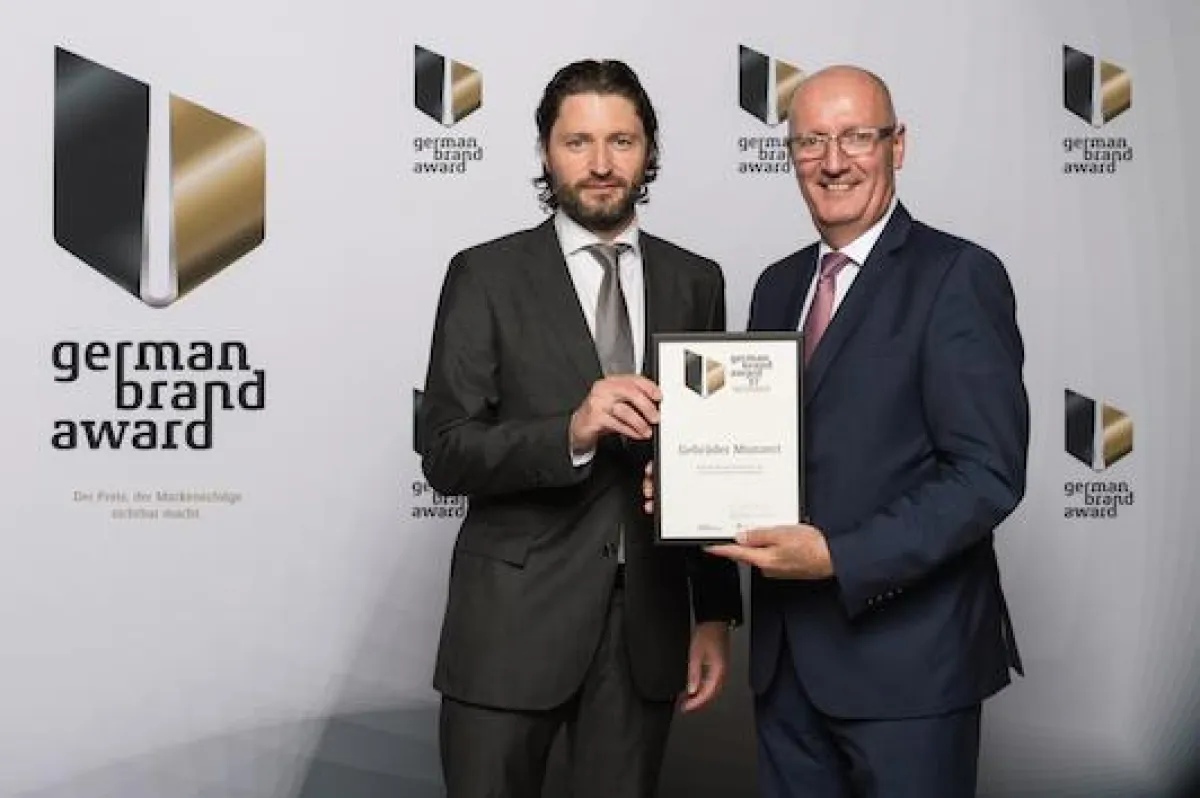 Markus Schröder (links), Bernd Kout Geschäftsführer Gebrüder Munzert (rechts)